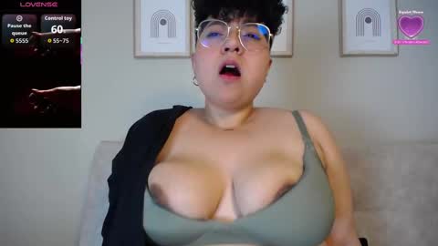 Bruna  online show from October 1, 3:49 am