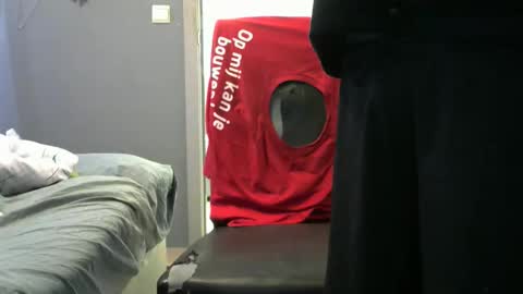 curlyfurly online show from April 17, 8:39 am