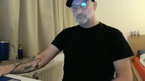 Curman85 online show from February 15, 7:56 pm