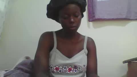 Snapshot of curved_nyash chatting on October 16, 2:06 pm curved_nyash online show from October 16, 2:06 pm