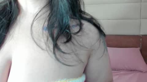 Snapshot of curvy_rousi chatting on October 18, 11:36 am Rosie online show from October 18, 11:36 am