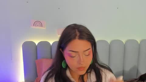 Snapshot of curvy_rousi chatting on October 9, 11:37 am Rosie online show from October 9, 11:37 am