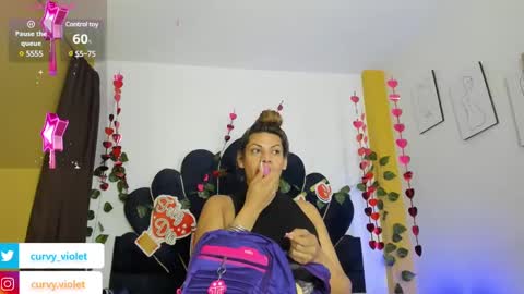 Violet 3 online show from March 3, 11:33 am