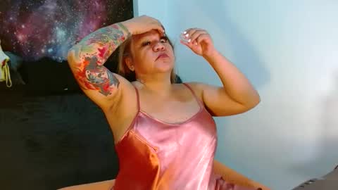 C H E R R Y  online show from January 19, 6:23 am