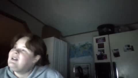 Snapshot of curvyplayday chatting on February 16, 5:15 am dahlia -kim online show from February 16, 5:15 am