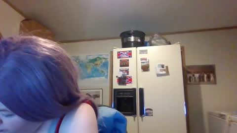 Snapshot of curvyplayday chatting on March 10, 11:23 am dahlia -kim online show from March 10, 11:23 am