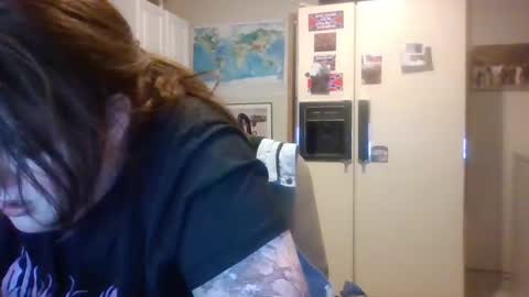 Snapshot of curvyplayday chatting on January 26, 5:02 am dahlia -kim online show from January 26, 5:02 am