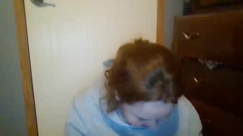 Snapshot of curvyplayday chatting on October 11, 9:58 am dahlia -kim online show from October 11, 9:58 am