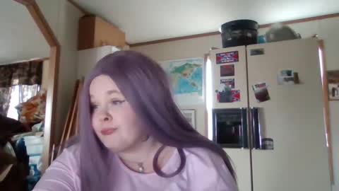 Snapshot of curvyplayday chatting on March 8, 7:53 pm dahlia -kim online show from March 8, 7:53 pm