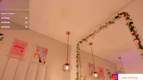 Snapshot of cute__cherry_ chatting on September 11, 9:27 pm Amber online show from September 11, 9:27 pm