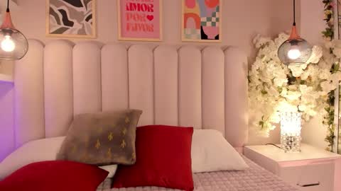 Snapshot of cute__cherry_ chatting on October 2, 9:57 pm Amber online show from October 2, 9:57 pm