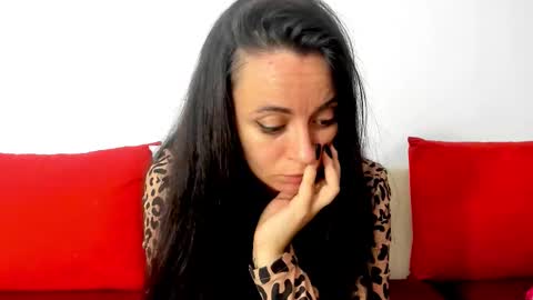 Snapshot of cute_angel95 chatting on October 8, 6:14 pm cute_angel95 online show from October 8, 6:14 pm