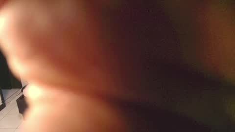 Snapshot of cute_angel_1 chatting on March 4, 3:11 am cute_angel_1 online show from March 4, 3:11 am