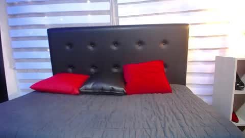 Snapshot of cute_angel_1 chatting on October 3, 11:29 am cute_angel_1 online show from October 3, 11:29 am