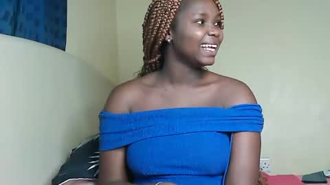 Snapshot of cute_beb2 chatting on January 29, 12:13 pm V EE online show from January 29, 12:13 pm