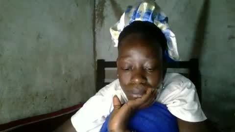 cute_doria online show from December 16, 2:19 am