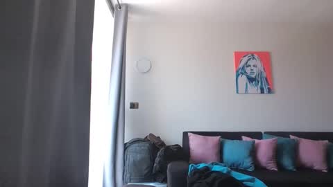 Cute friends online show from November 15, 3:46 pm