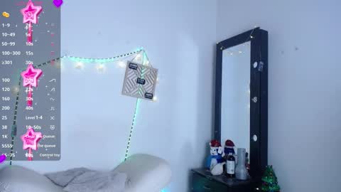 Cute horny1 online show from November 20, 2:43 am