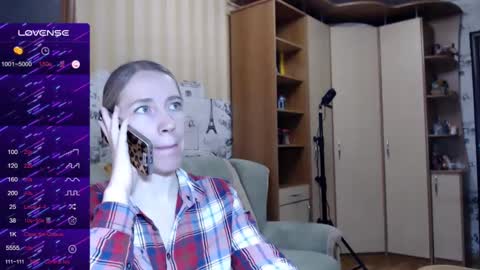 Snapshot of cute_lion_ chatting on February 15, 9:49 am cute_lion_ online show from February 15, 9:49 am