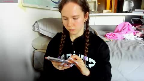 Emily online show from March 14, 12:53 pm