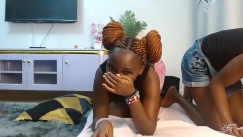 cute_lorna online show from March 18, 6:47 pm