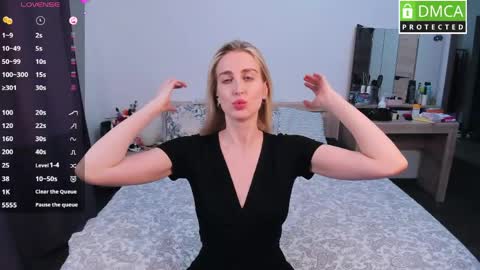 Milana online show from April 12, 11:58 am