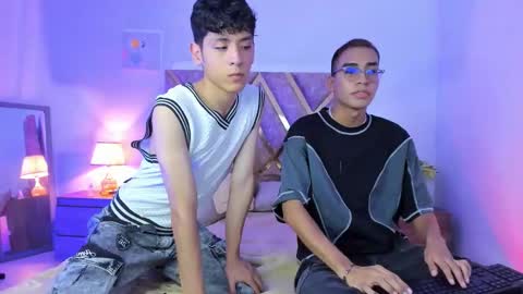 Joshua and Kendall online show from March 5, 12:41 am