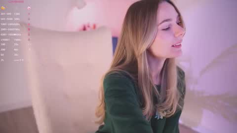 Snapshot of cute_pie_an chatting on October 12, 1:53 am AN online show from October 12, 1:53 am