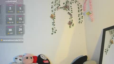 Snapshot of cute_sammy_1 chatting on September 16, 3:41 am cute_sammy_1 online show from September 16, 3:41 am