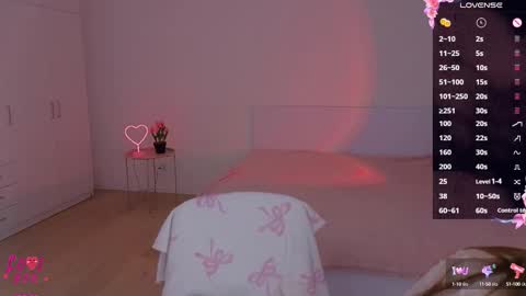 Ariel online show from September 27, 5:00 pm