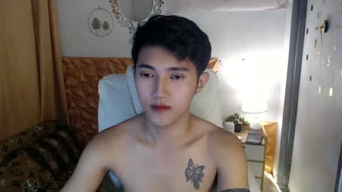 Snapshot of cuteasiancock98 chatting on February 27, 6:24 am Steph online show from February 27, 6:24 am