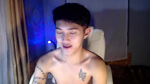 Snapshot of cuteasiancock98 chatting on September 17, 5:16 pm Steph online show from September 17, 5:16 pm