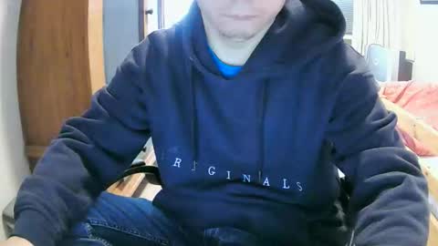 Snapshot of cuteboy090 chatting on September 18, 12:42 pm Cuteboy090 online show from September 18, 12:42 pm