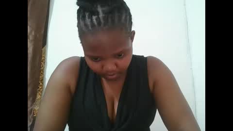 Sheila online show from October 19, 8:35 pm