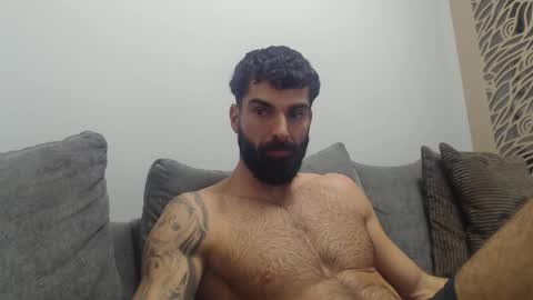 cuteeboy online show from November 29, 5:42 pm