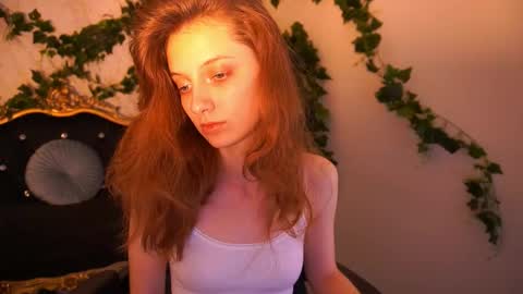 Foxy online show from November 13, 3:15 pm