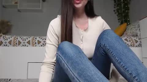 Anna online show from February 3, 6:22 am