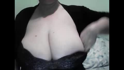 Jessy online show from February 4, 5:22 am