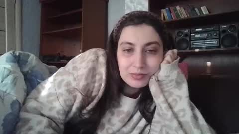 cutekattie online show from January 17, 7:29 am