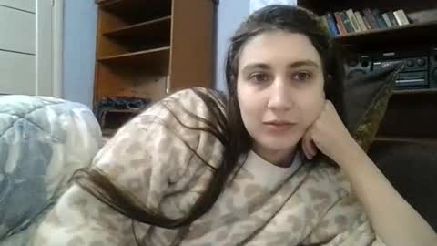 cutekattie online show from January 13, 8:22 am