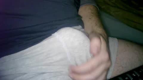 Snapshot of cuteman88 chatting on October 17, 8:57 pm Cuteman online show from October 17, 8:57 pm