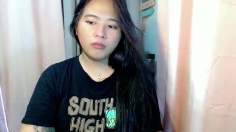 cute online show from March 9, 6:07 am