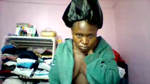 cutezola online show from September 17, 2:48 am