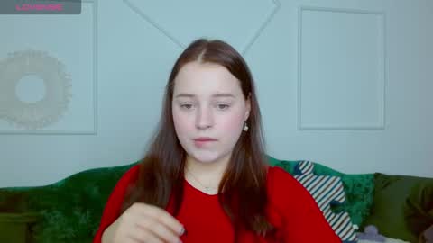 Snapshot of cutie__cutiee_ chatting on October 15, 9:59 pm Nika online show from October 15, 9:59 pm