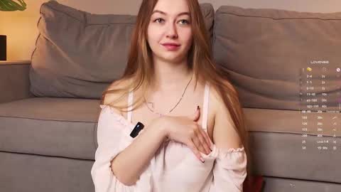 Snapshot of cutie_ash chatting on September 9, 1:22 pm Ashley online show from September 9, 1:22 pm