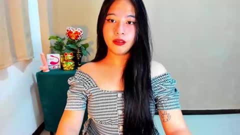 Snapshot of cutie_asianwoman chatting on October 9, 8:09 am cutie_asianwoman online show from October 9, 8:09 am