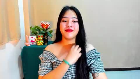 Snapshot of cutie_asianwoman chatting on October 13, 6:59 am cutie_asianwoman online show from October 13, 6:59 am