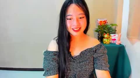 Snapshot of cutie_asianwoman chatting on September 26, 7:27 am cutie_asianwoman online show from September 26, 7:27 am