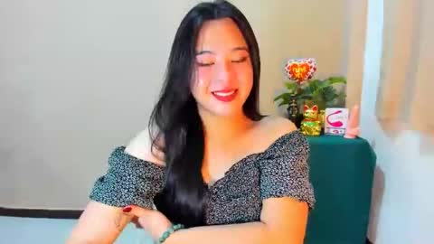 Snapshot of cutie_asianwoman chatting on September 30, 8:03 am cutie_asianwoman online show from September 30, 8:03 am