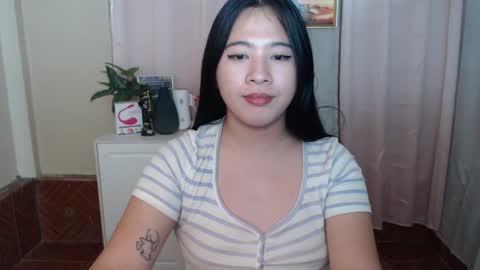 Snapshot of cutie_asianwoman chatting on February 1, 11:16 pm cutie_asianwoman online show from February 1, 11:16 pm